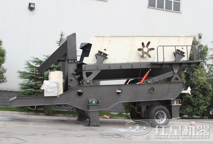 振動篩沙機還是可移動的好，流動作業(yè)隨時轉(zhuǎn)場