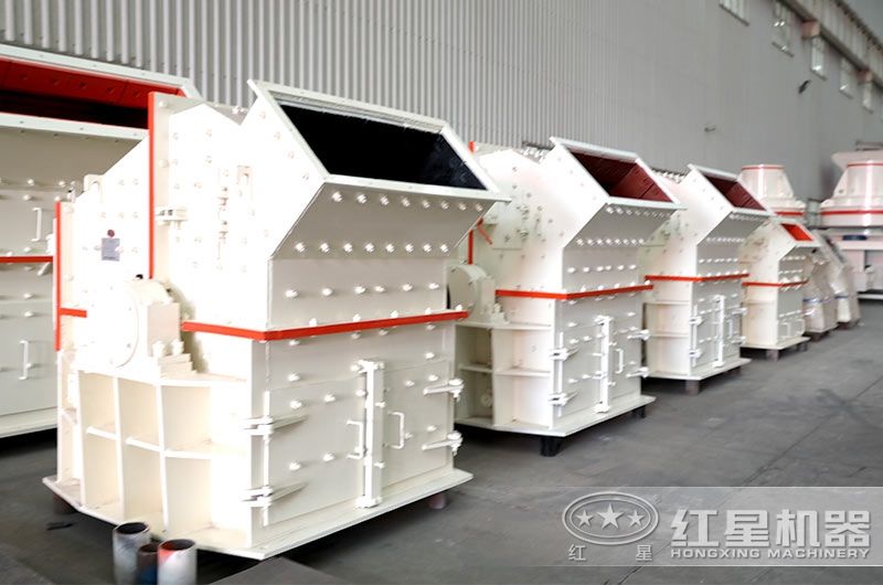 不同型號的細(xì)碎機(jī)實(shí)拍圖