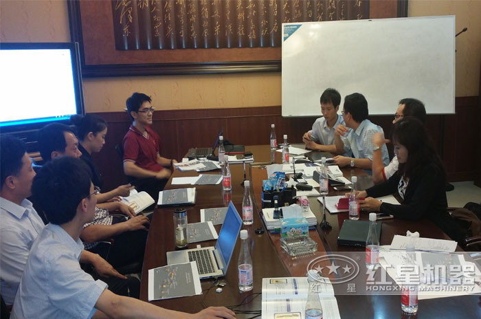 紅星機器為用戶規(guī)劃生產(chǎn)線方案 紅星機器為用戶規(guī)劃生產(chǎn)線方案