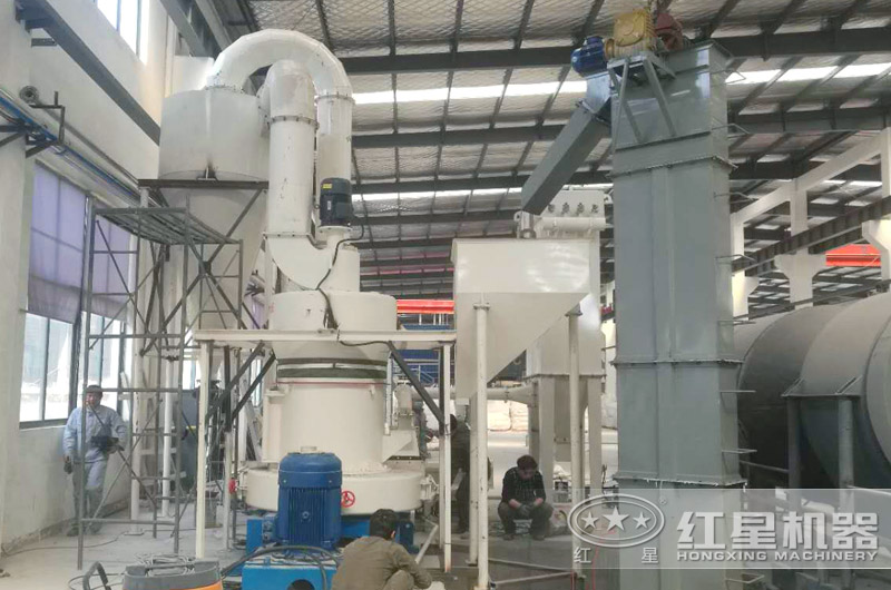 雷蒙磨粉機可以將鋁礬土磨成250目的細粉嗎？怎樣調(diào)雷蒙磨粉子粗細？