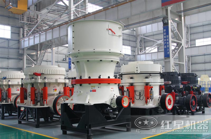 時產(chǎn)200噸破碎篩分設(shè)備有哪些？有破碎篩分設(shè)備生產(chǎn)視頻看嗎