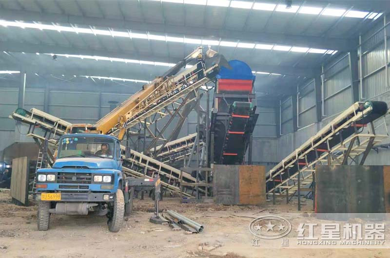 室內(nèi)作業(yè)現(xiàn)場(chǎng) 室內(nèi)作業(yè)現(xiàn)場(chǎng)