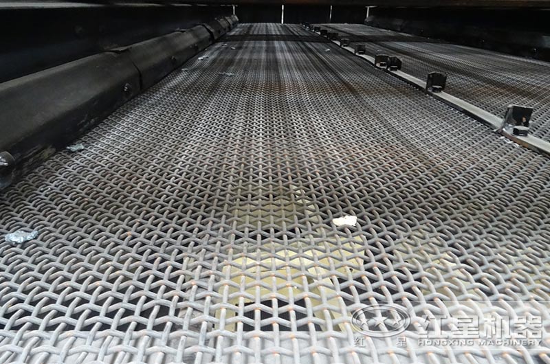 圓振動(dòng)篩的篩網(wǎng)細(xì)節(jié)實(shí)拍 圓振動(dòng)篩的篩網(wǎng)細(xì)節(jié)實(shí)拍