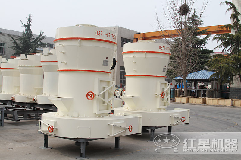 雷蒙磨粉設(shè)備廠(chǎng)區(qū)實(shí)拍 雷蒙磨粉設(shè)備廠(chǎng)區(qū)實(shí)拍