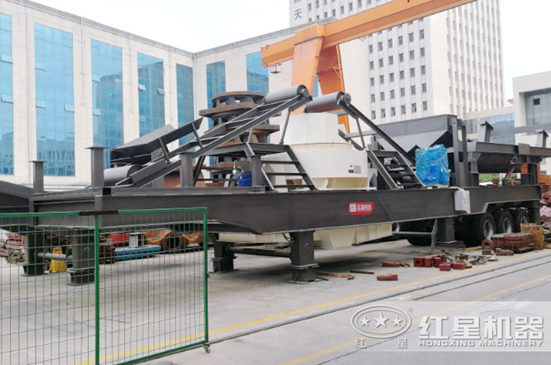 移動(dòng)式制砂機(jī)，轉(zhuǎn)場(chǎng)方便的河石制砂機(jī)