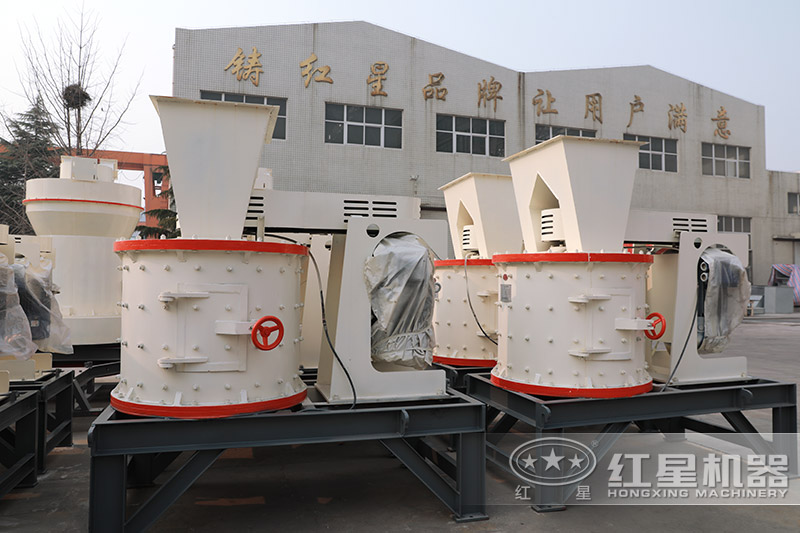 每小時(shí)10噸復(fù)合破碎機(jī)價(jià)格便宜，小型生產(chǎn)線必備