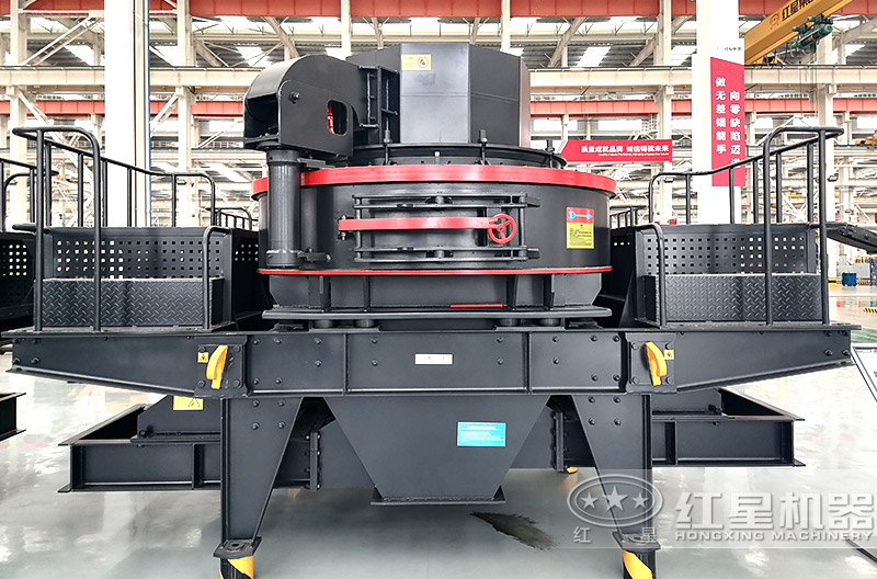 鵝卵石制沙機型號時產(chǎn)300噸有哪些，一臺價格多少？附視頻