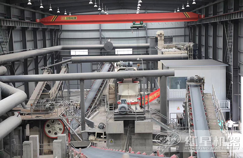 破碎生產(chǎn)線中常用的碎石機(jī)有哪些？全套生產(chǎn)方案配置